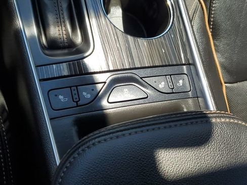 Used 2018 Chevrolet Impala Premier FWD image 33