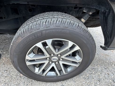 Used 2021 Ford F150 XL w/ STX Appearance Package AWD/4WD image 12