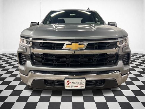 New 2026 Chevrolet Silverado 1500 LT image 3