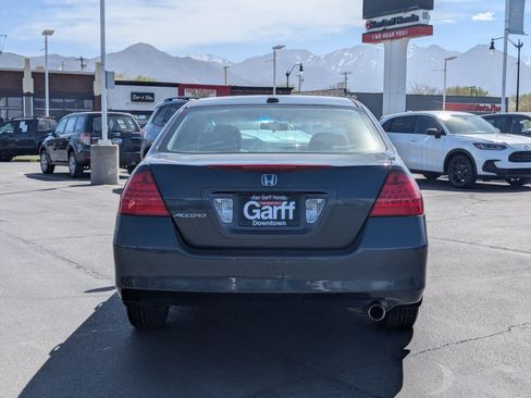 Used 2007 Honda Accord EX image 7