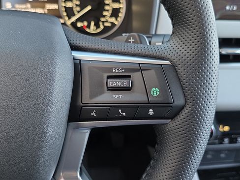 New 2026 Mitsubishi Outlander SE FWD image 14