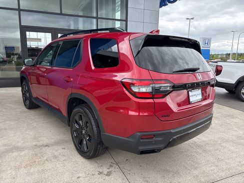New 2026 Honda Pilot Black Edition image 7