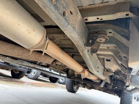 Used 2001 Ford F350 Lariat AWD/4WD image 25
