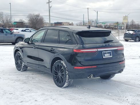 New 2026 Lincoln Corsair Premiere image 3