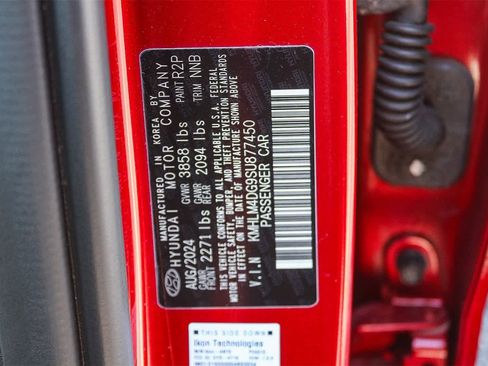 Certified 2025 Hyundai Elantra Sport w/ Cargo Package image 37