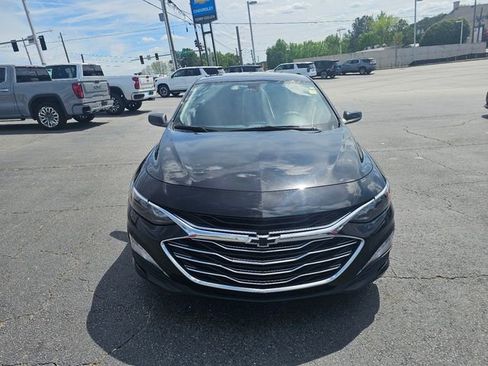 Used 2020 Chevrolet Malibu LT FWD image 3