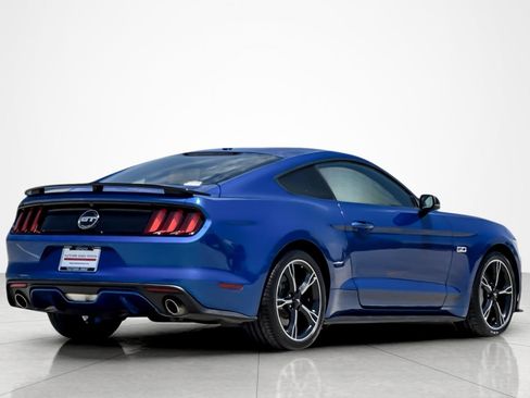 Used 2017 Ford Mustang GT Premium w/ Equipment Group 401A RWD image 5