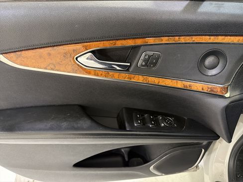 Used 2020 Lincoln Nautilus Reserve image 15