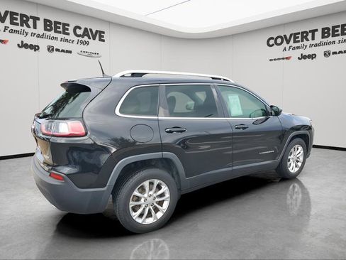 Used 2019 Jeep Cherokee Latitude w/ Popular Appearance Group image 10