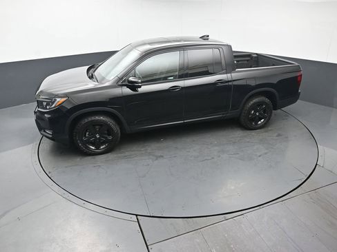 Certified 2023 Honda Ridgeline Black Edition image 43