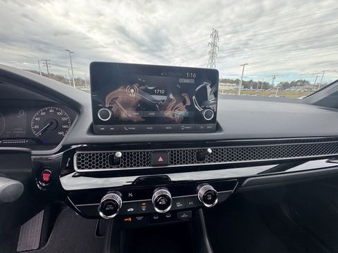 New 2026 Honda Civic Sport image 17