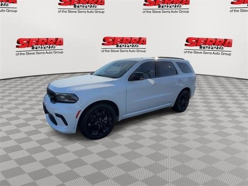 Used 2021 Dodge Durango GT image 5