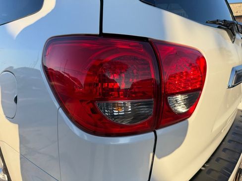 Used 2013 Toyota Sequoia Platinum image 12