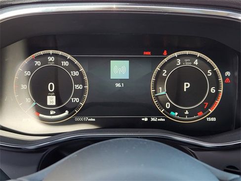 Used 2026 Jaguar F-PACE R-Dynamic S image 15