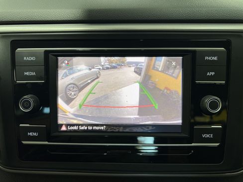 Used 2021 Volkswagen Atlas S AWD/4WD image 23