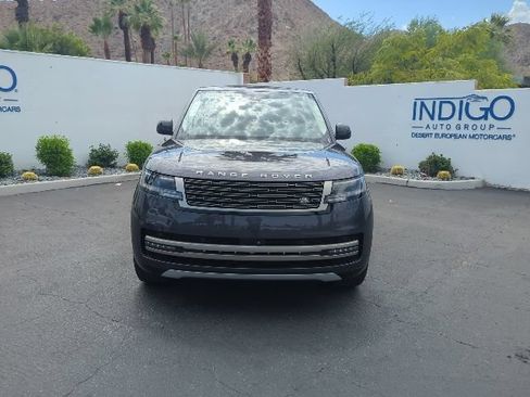 Used 2024 Land Rover Range Rover SE AWD/4WD image 2