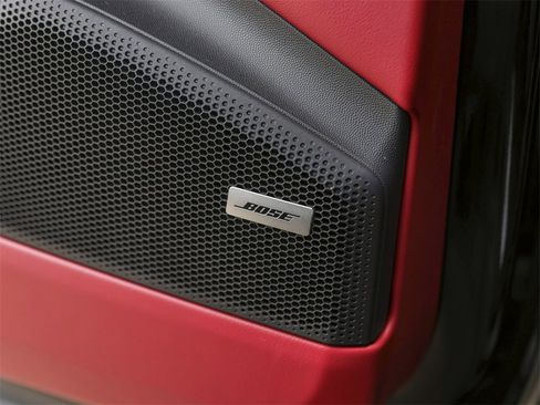 New 2025 Porsche Macan 4S Electric image 27