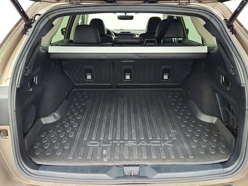 Used 2022 Subaru Outback Limited XT image 22