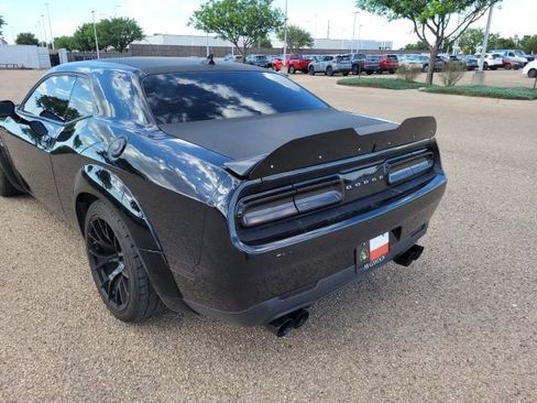 Used 2023 Dodge Challenger R/T Scat Pack RWD image 8