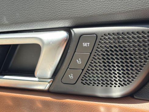 Certified 2025 Kia Telluride SX Prestige X-Line AWD/4WD image 17