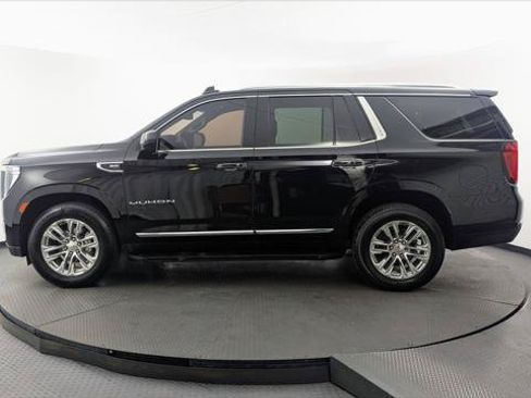 Used 2021 GMC Yukon SLT RWD image 3