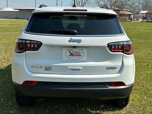 New 2025 Jeep Compass Latitude image 4