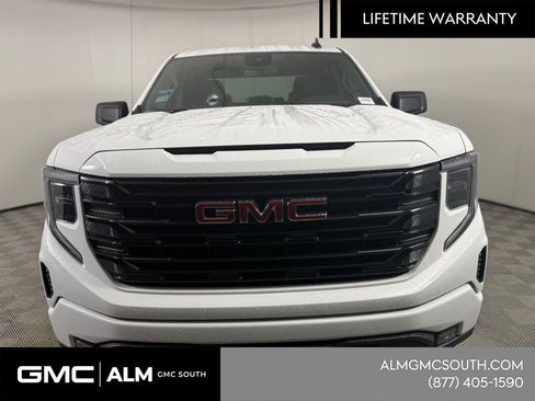 New 2025 GMC Sierra 1500 Elevation AWD/4WD image 13