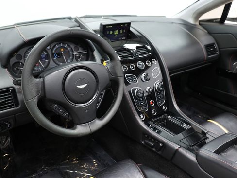 Used 2016 Aston Martin V8 Vantage GT RWD image 2
