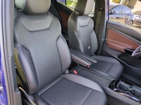 Used 2021 Volkswagen ID.4 Pro S AWD/4WD image 19