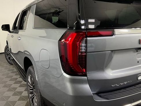 New 2026 GMC Yukon XL Elevation AWD/4WD image 37