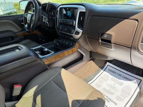 Used 2018 GMC Sierra 1500 SLT w/ Texas SLT Premium Package RWD image 22