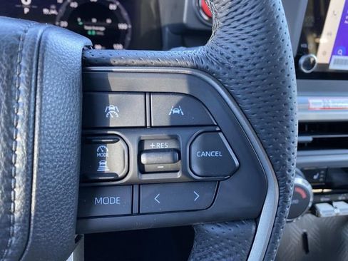 Used 2026 Toyota Tacoma TRD Sport image 14