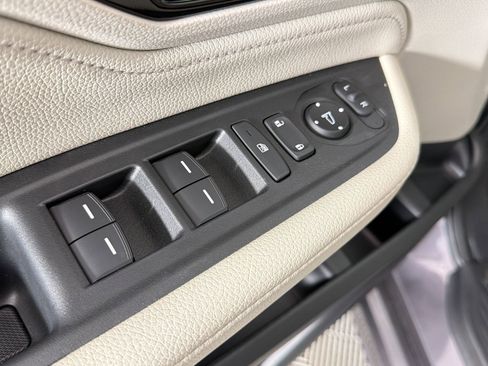 New 2026 Honda Odyssey Touring image 21