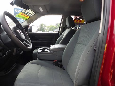 Used 2014 RAM 1500 Express AWD/4WD image 8