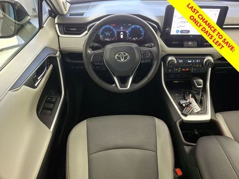 Certified 2025 Toyota RAV4 Limited w/ Advanced Technology Package AWD/4WD image 13