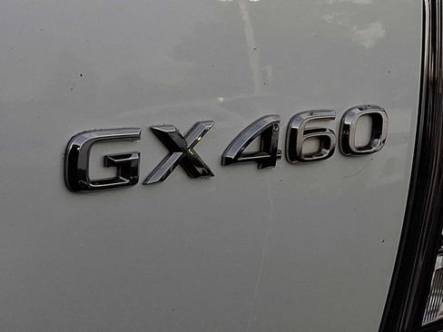 Used 2019 Lexus GX 460 Premium AWD/4WD image 29