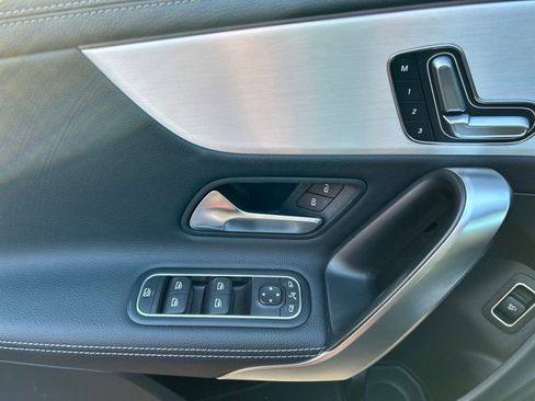 Used 2025 Mercedes-Benz CLA 250 4MATIC image 11