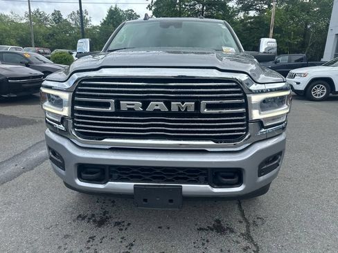 Used 2024 RAM 2500 Laramie w/ Safety Group AWD/4WD image 2