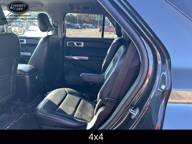 Used 2022 Ford Explorer XLT w/ Equipment Group 202A AWD/4WD image 13