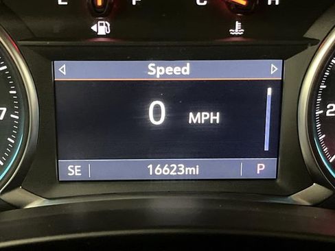 Used 2024 Chevrolet Equinox RS w/ RS Leather Package image 6