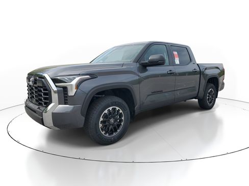 New 2026 Toyota Tundra SR5 image 3