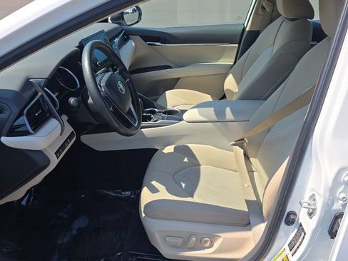 Used 2022 Toyota Camry LE FWD image 26