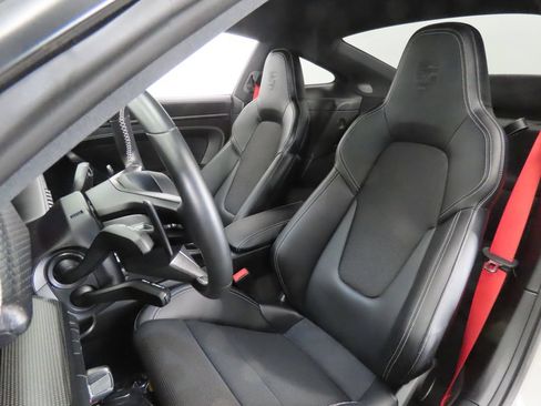 Certified 2023 Porsche 911 GT3 RWD image 5