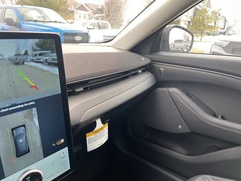 New 2026 Ford Mustang Mach-E Premium image 37