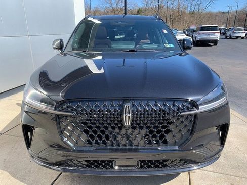 New 2026 Lincoln Aviator Reserve AWD/4WD image 17