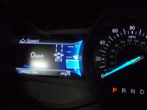 Used 2020 Ford Edge SEL w/ Cold Weather Package AWD/4WD image 17