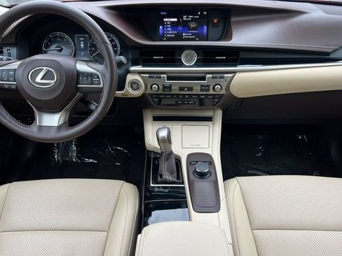 Used 2016 Lexus ES 350 FWD image 16