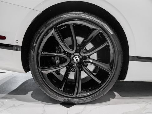 Certified 2021 Bentley Continental GT image 15
