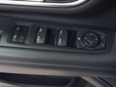 Used 2021 Chevrolet Tahoe Z71 AWD/4WD image 19