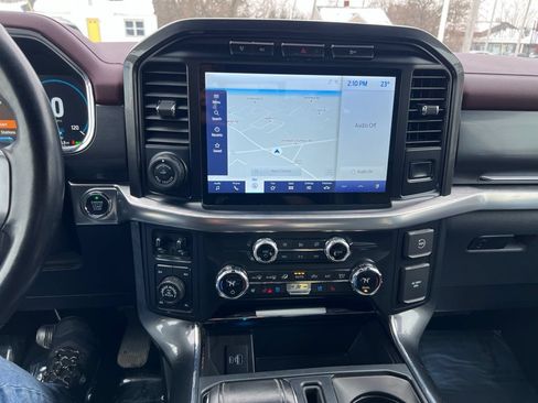 Used 2021 Ford F150 Lariat w/ Equipment Group 502A High AWD/4WD image 34